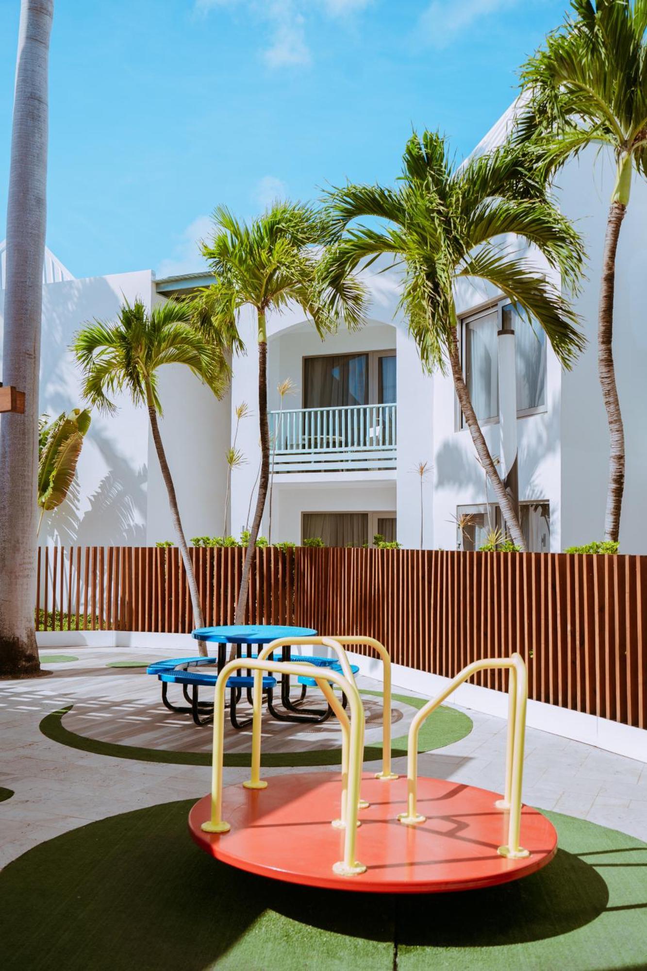 The Mill Resort And Suites Palm Beach Eksteriør billede