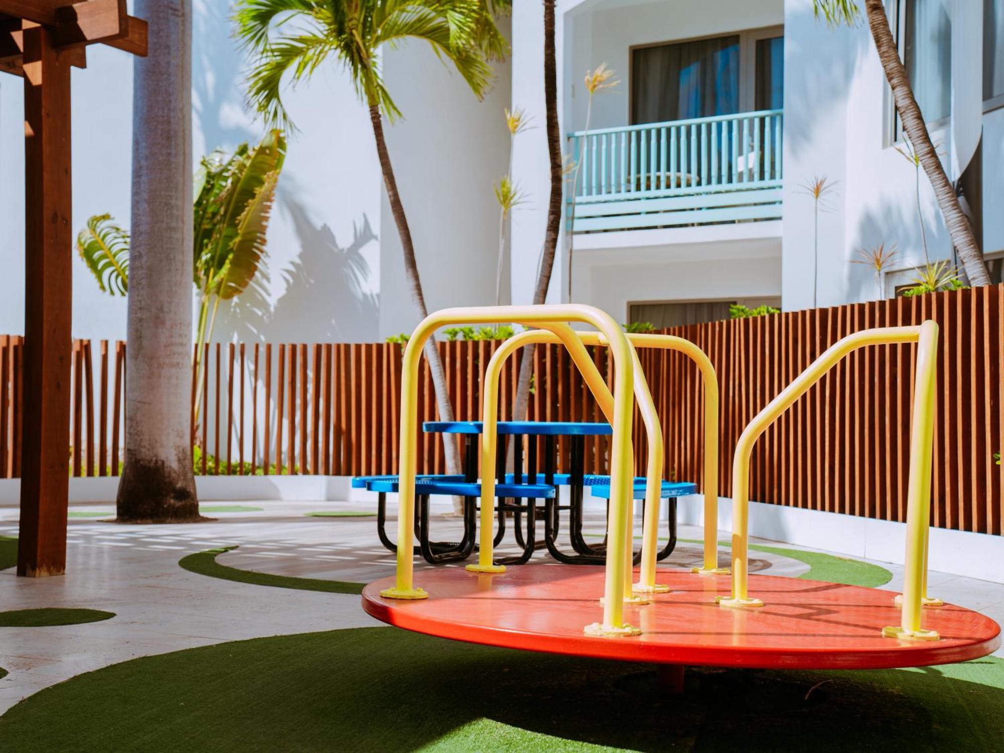 The Mill Resort And Suites Palm Beach Eksteriør billede